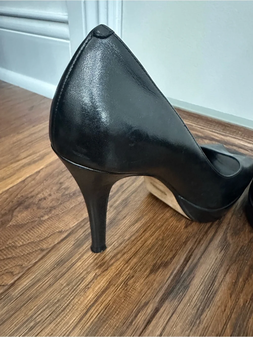 Cole Haan Black Leather Peep-Toe Heels x Nike Air Size 8